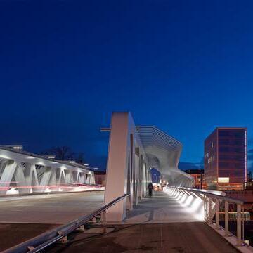 Economiste-construction-infrastructure