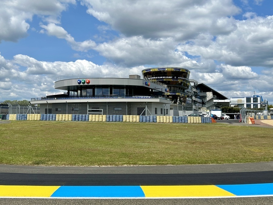 cmb-eco-centre-médical-piste-circuit-24h-lemans-72-001